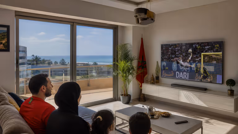 Comparatif des meilleurs abonnements IPTV au Maroc sur Smart TV 4K